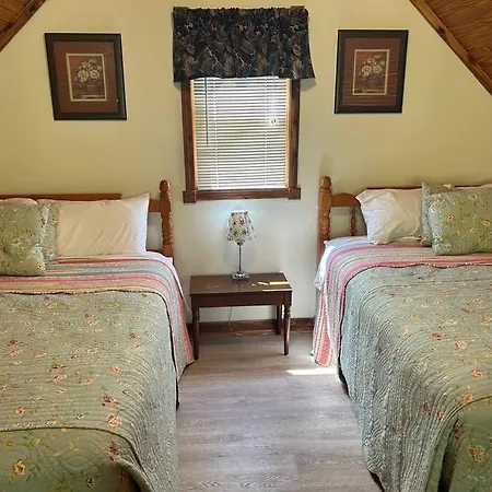 Deluxe Cabin #20 With Hot Tub On Patoka Lake In Southern Indiana